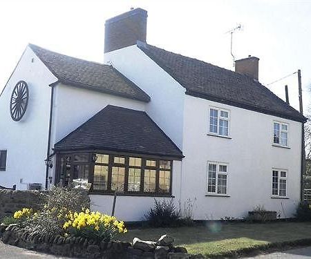 The Wheel House Hotel Atlow Exterior photo